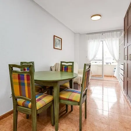 San Pascual Apartment *